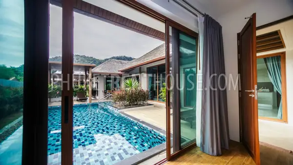 NAI19432: Fantastic Pool Villa With 3 Bedrooms in Nai Harn. Fotoğraf #5
