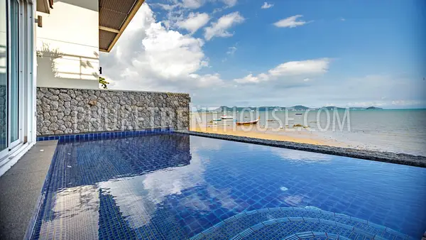 RAW19456: Beachfront 2 Bedroom Pool Villa in Rawai. Photo #2