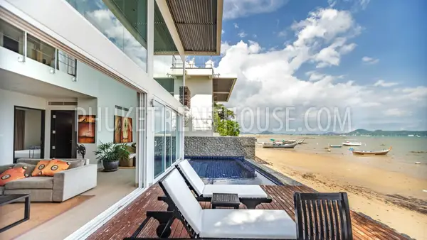 RAW19456: Beachfront 2 Bedroom Pool Villa in Rawai. Photo #11