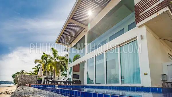 RAW19456: Beachfront 2 Bedroom Pool Villa in Rawai. Photo #8