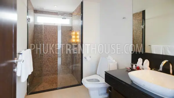 RAW19456: Beachfront 2 Bedroom Pool Villa in Rawai. Photo #22