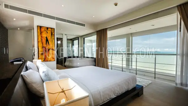 RAW19456: Beachfront 2 Bedroom Pool Villa in Rawai. Photo #28