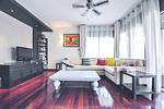 BAN19950: Luxury 3-Bedroom Apartment near Bang Tao beach. Thumbnail #4
