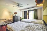 BAN19950: Luxury 3-Bedroom Apartment near Bang Tao beach. Thumbnail #19