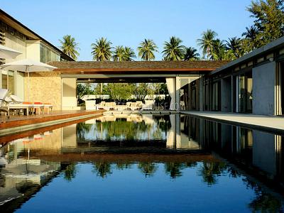 PHA19973: Beachfront Villa with colorful Design. Photo #2