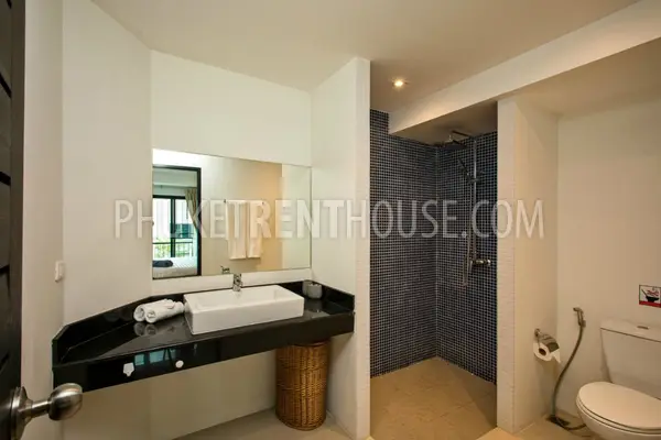 NAI20012: 2 Bedroom Villa in Walking Distance to Nai Harn beach (about 1 km). Photo #7