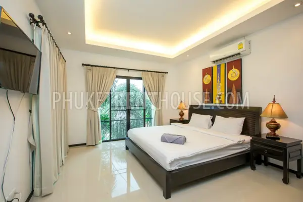 NAI20012: 2 Bedroom Villa in Walking Distance to Nai Harn beach (about 1 km). Photo #8