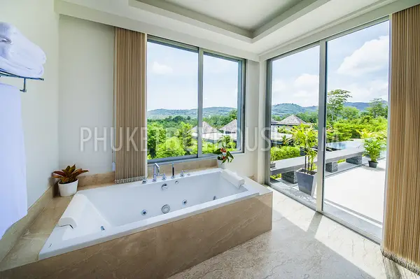 LAY3475: Exclusive Panoramic Seaview Villas over Layan Beach. Photo #7