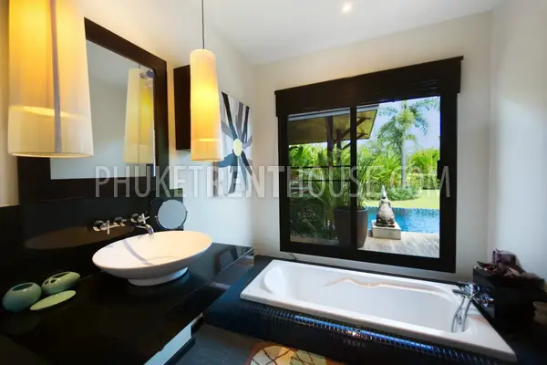 NAI20016: Spacious 3 Bedroom Villa with big Swimming Pool. Photo #41
