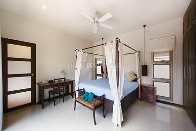 NAI20018: 5-star service Villa with 3 Bedrooms near Nai Harn Beach. Photo #12
