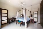 NAI20018: 5-star service Villa with 3 Bedrooms near Nai Harn Beach. Thumbnail #12