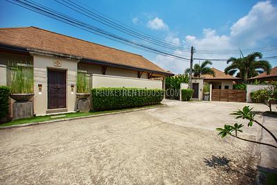 NAI20018: 5-star service Villa with 3 Bedrooms near Nai Harn Beach. Photo #22