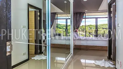 NAI20019: Exclusive 2-Bedroom Apartment in The Brand New Condominium, Nai Harn. Photo #9