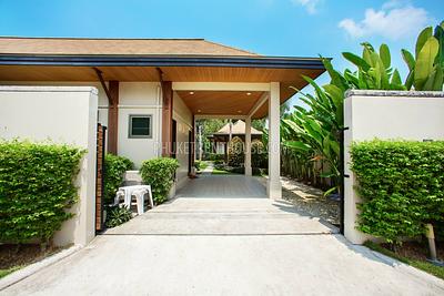 NAI20020: 3 Bedroom Villa with private Swimming Pool near Nai Harn Beach. Photo #18