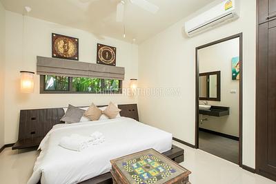 NAI20051: Modern 3 Bedroom Villa near Rawai Beach and Nai Harn Beach. Photo #18