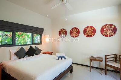NAI20051: Modern 3 Bedroom Villa near Rawai Beach and Nai Harn Beach. Photo #14