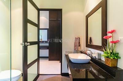 NAI20069: Delightful Villa with 3 bedrooms near Rawai Beach and Nai Harn Beach. Photo #28