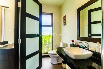NAI20069: Delightful Villa with 3 bedrooms near Rawai Beach and Nai Harn Beach. Photo #41