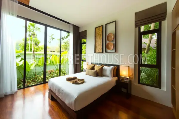 NAI20072: Spacious 4 Bedroom Villa in Nai Harn. Photo #1