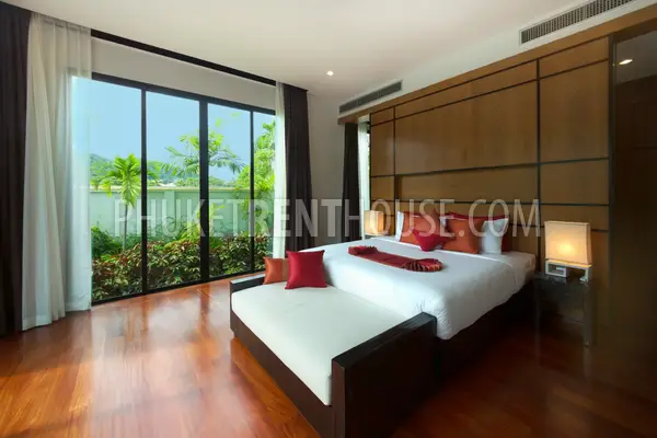 NAI20072: Spacious 4 Bedroom Villa in Nai Harn. Photo #5
