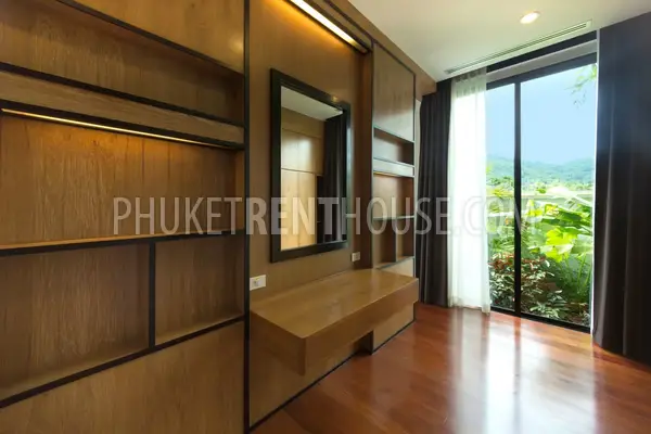 NAI20072: Spacious 4 Bedroom Villa in Nai Harn. Photo #7