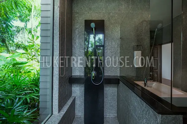 NAI20072: Spacious 4 Bedroom Villa in Nai Harn. Photo #51