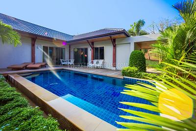 NAI20076: Amazing 3 Bedroom Villa near Nai Harn Beach and Rawai Beach. Photo #12