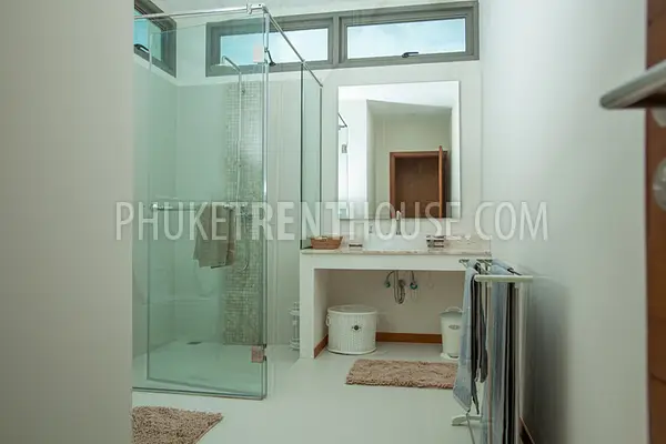 RAW20081: Luxury 4 Bedrooms Villa with Swimming Pool and Garden. Photo #16
