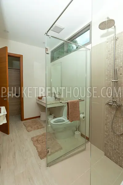 RAW20081: Luxury 4 Bedrooms Villa with Swimming Pool and Garden. Photo #9