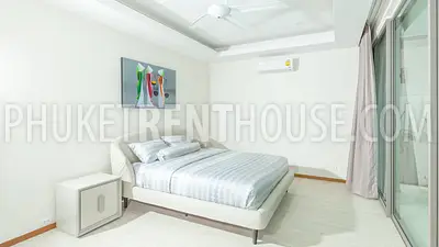 RAW20082: Beautiful Villa with 4 Bedrooms just only 500 m from Rawai Beach. Fotoğraf #18