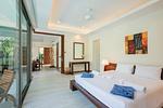 RAW20084: 4 Bedroom Villa close to Rawai Beach. 缩略图 #8
