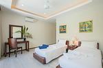 RAW20084: 4 Bedroom Villa close to Rawai Beach. 缩略图 #11