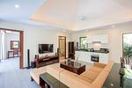RAW20084: 4 Bedroom Villa close to Rawai Beach. 缩略图 #3
