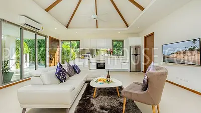 RAW20085: Stylish 3 Bedroom Villa near Rawai Beach and Nai Harn Beach. Fotoğraf #2