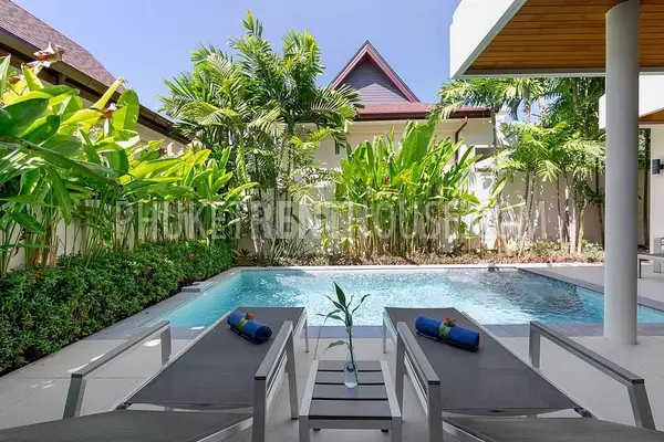 RAW20085: Stylish 3 Bedroom Villa near Rawai Beach and Nai Harn Beach. Photo #19