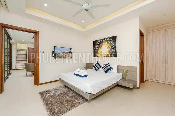 RAW20085: Stylish 3 Bedroom Villa near Rawai Beach and Nai Harn Beach. Photo #23