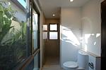 NAI20097: Wonderful 2 Bedrooms Villa in Nai Harn for attractive price. 缩略图 #15