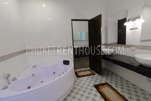KAM20111: Spacious 2 Storey Villa with Pool in Kamala. Photo #22