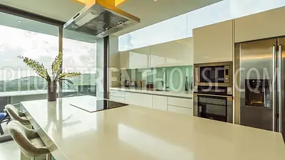 LAY19685: Stunning 3 Bedroom Apartment with Panoramic breathtaking ocean-view. Photo #3