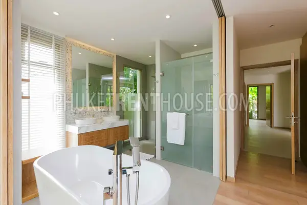 BAN19690: Stunning Pool Villa close to the BangTao Beach. Photo #39