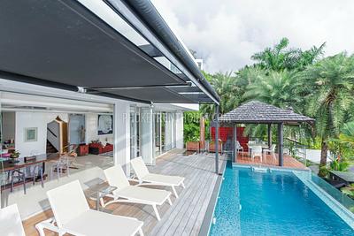 SUR19691: Stylish 3 Bedrooms Villa with the View of Surin Beach. Photo #1