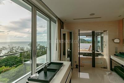 SUR19691: Stylish 3 Bedrooms Villa with the View of Surin Beach. Photo #15