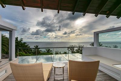 SUR19691: Stylish 3 Bedrooms Villa with the View of Surin Beach. Photo #17