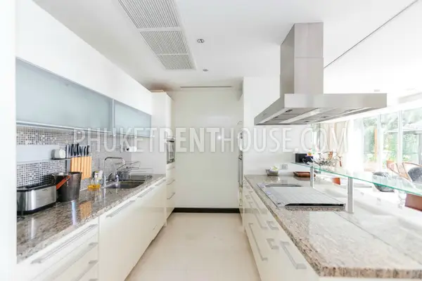 SUR19691: Stylish 3 Bedrooms Villa with the View of Surin Beach. Photo #35