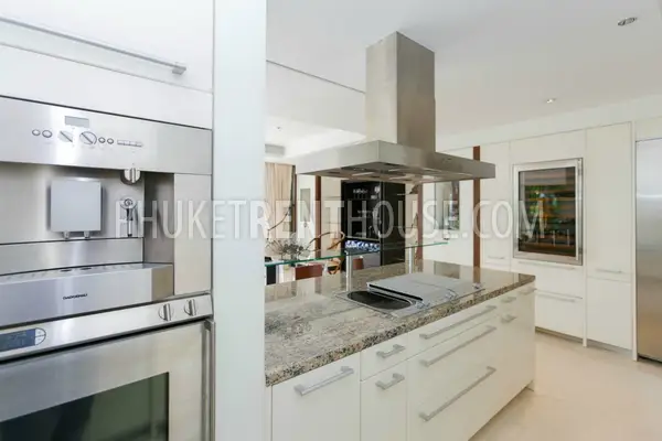 SUR19691: Stylish 3 Bedrooms Villa with the View of Surin Beach. Photo #36