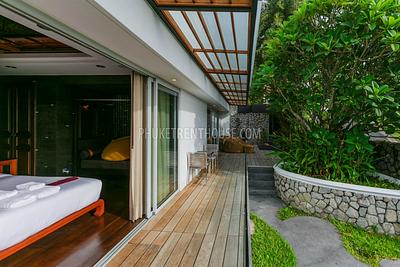 SUR19691: Stylish 3 Bedrooms Villa with the View of Surin Beach. Photo #27