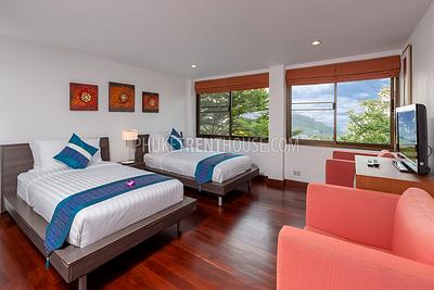 SUR19757: Luxury 6 Bedroom Villa with Pool and Terrace close to Surin beach. Photo #1