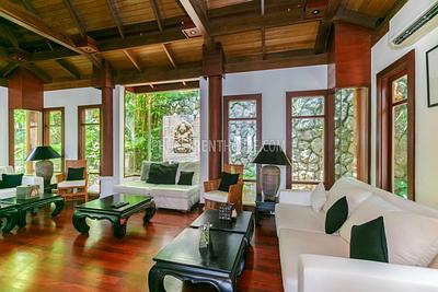SUR19759: 4 Bedrooms Ocean Front Luxury Villa in Surin. Photo #20