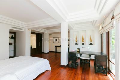 SUR19759: 4 Bedrooms Ocean Front Luxury Villa in Surin. Photo #33