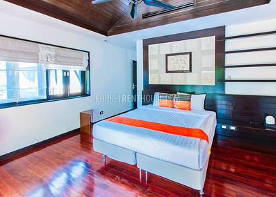 BAN19763: 5 Bedroom Pool Villa within 200 meters to the Bang Tao beach. Photo #9